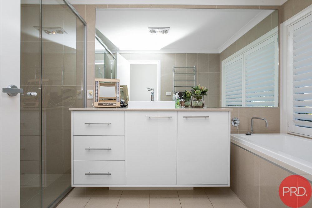 8 Holmes Street ASHTONFIELD 17