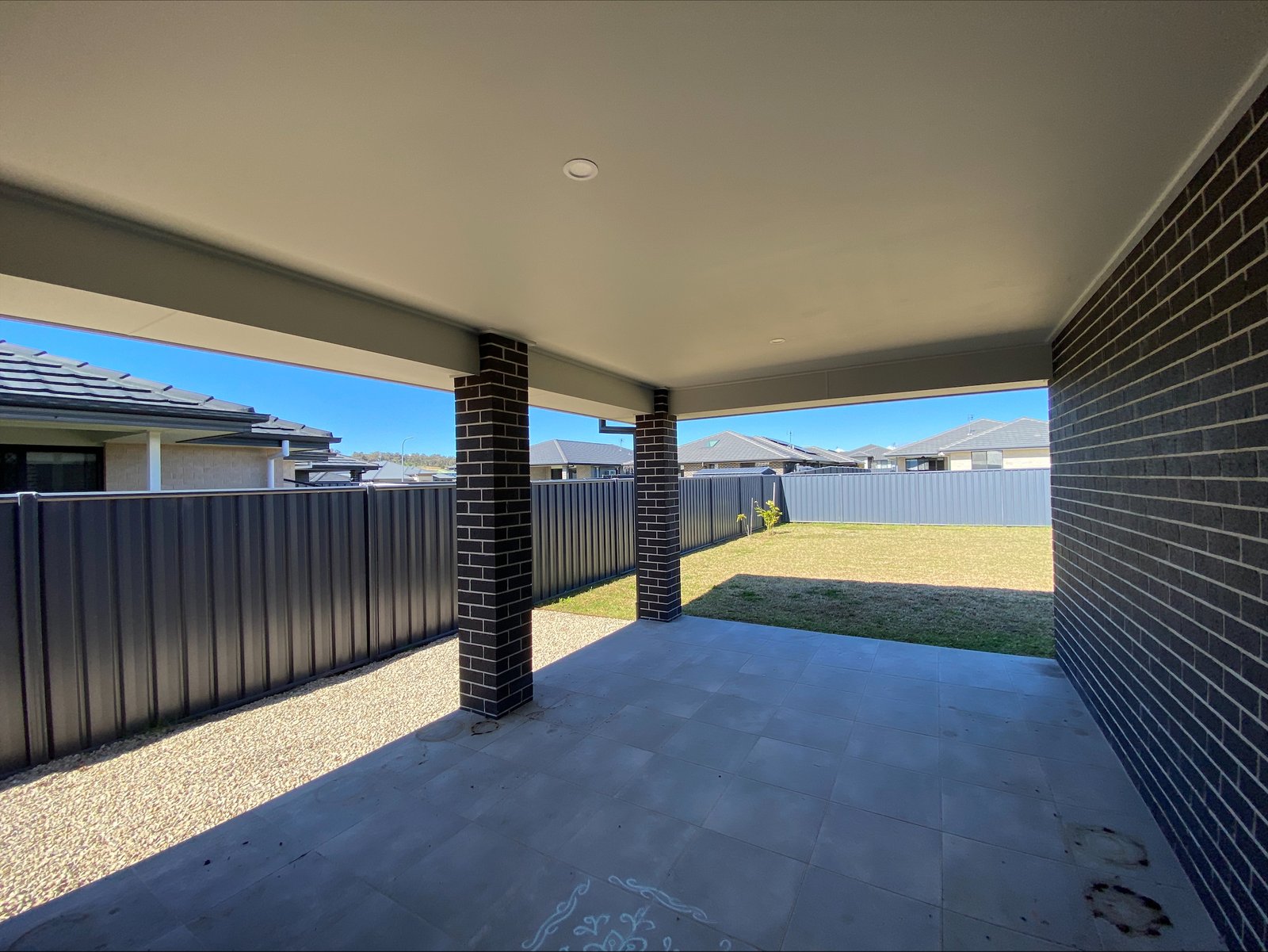 8 Homestead Circuit NORTH TAMWORTH 18