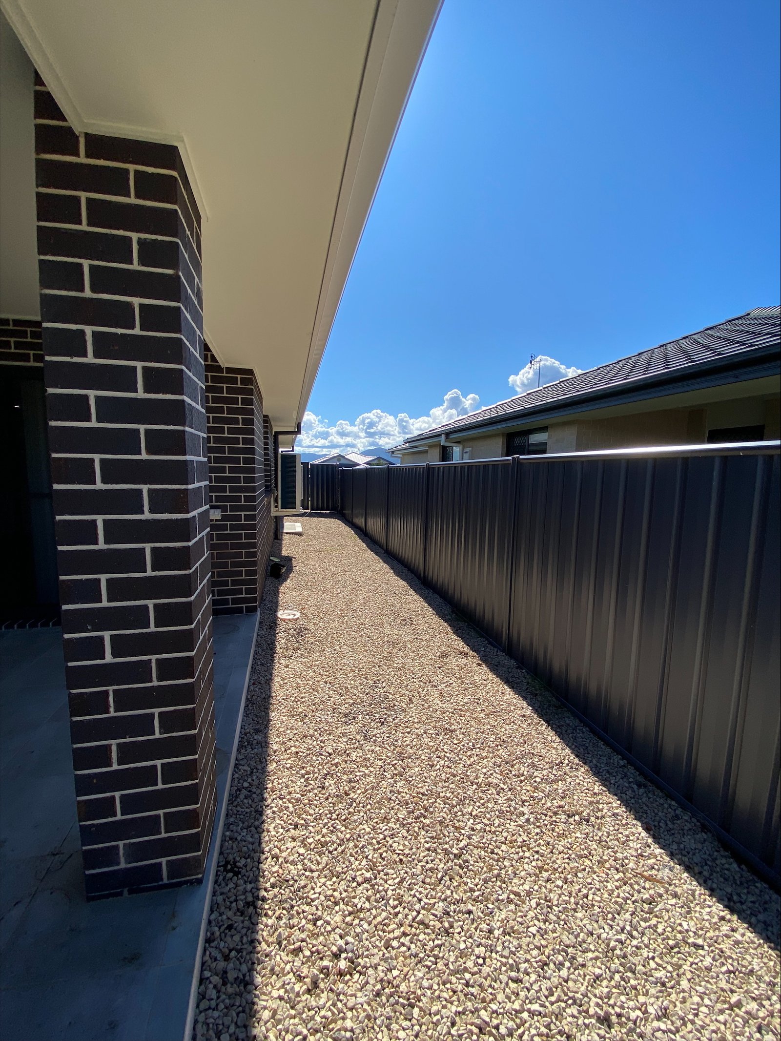 8 Homestead Circuit NORTH TAMWORTH 20