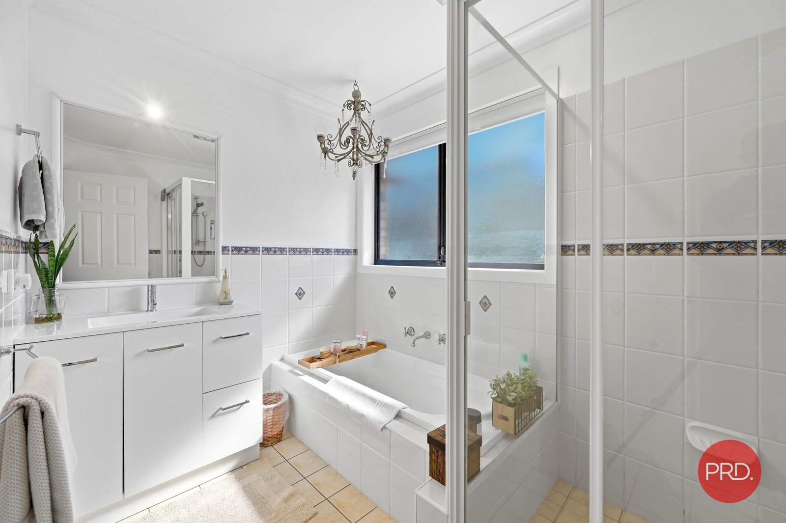 8 Honeyeater Way COFFS HARBOUR 16