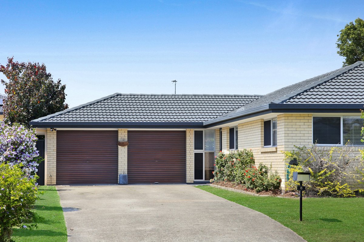 8 Hopbush Street Palm Beach 1