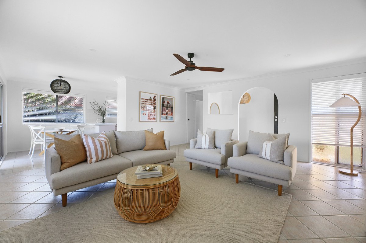 8 Hopbush Street Palm Beach 7