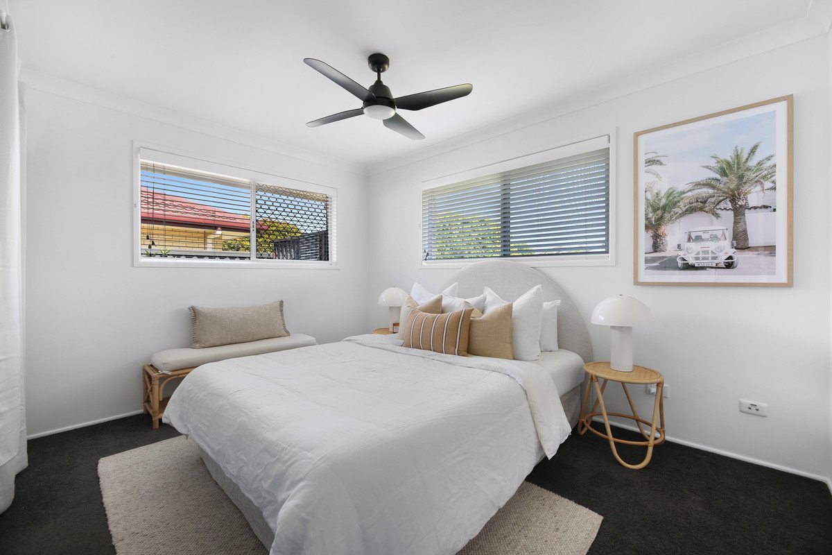 8 Hopbush Street Palm Beach 10