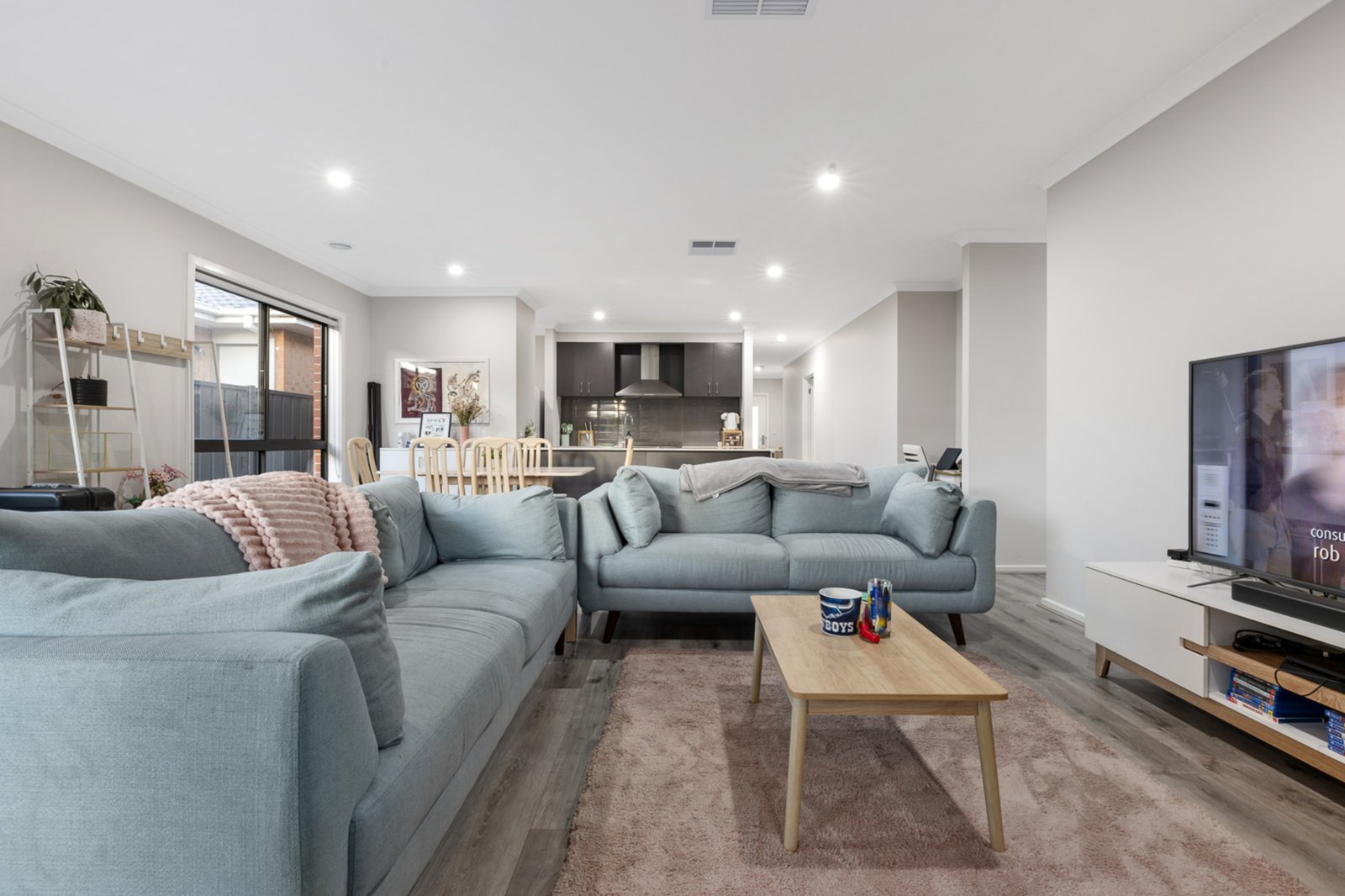 Gallery: 8 Hubbard Street