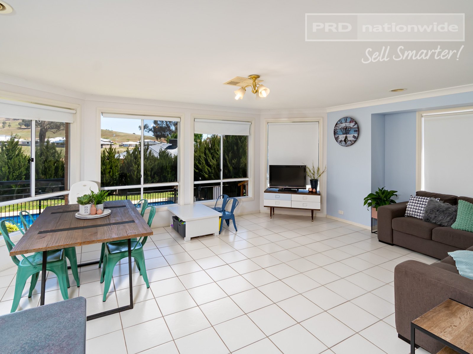 8 Hudson Drive LLOYD 4