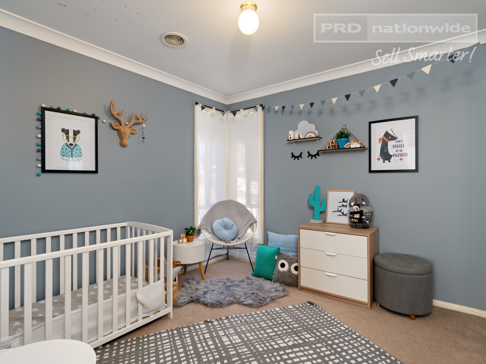 8 Hudson Drive LLOYD 7