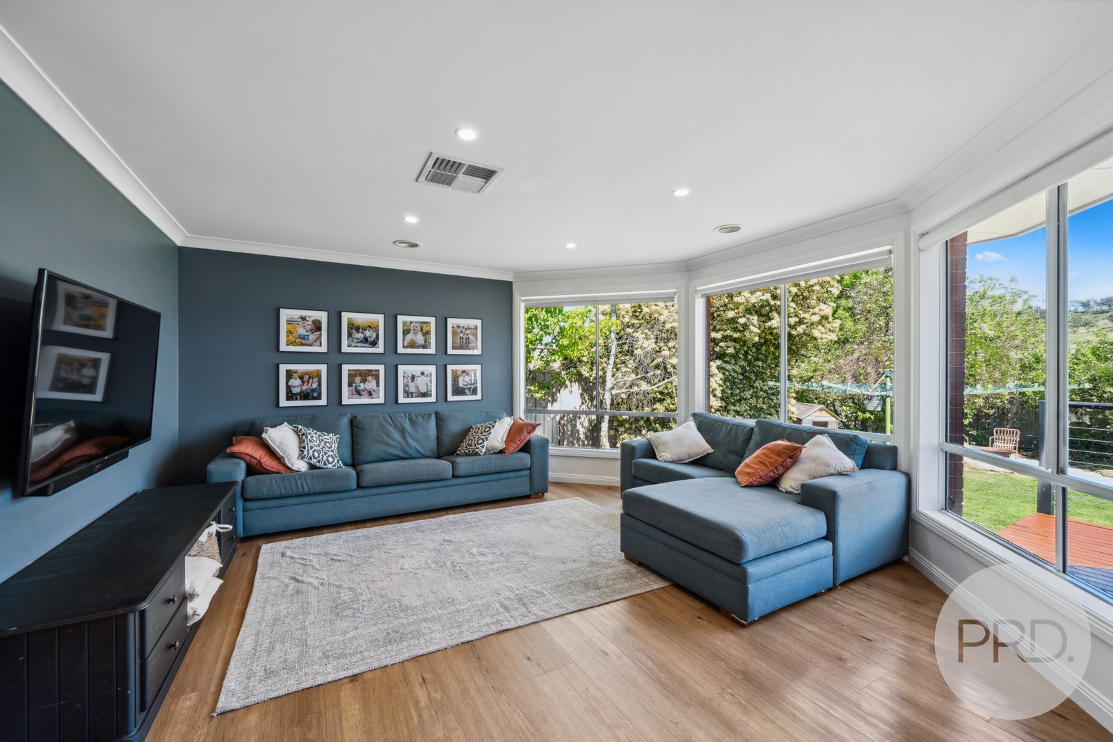 8 Hudson Drive LLOYD 3