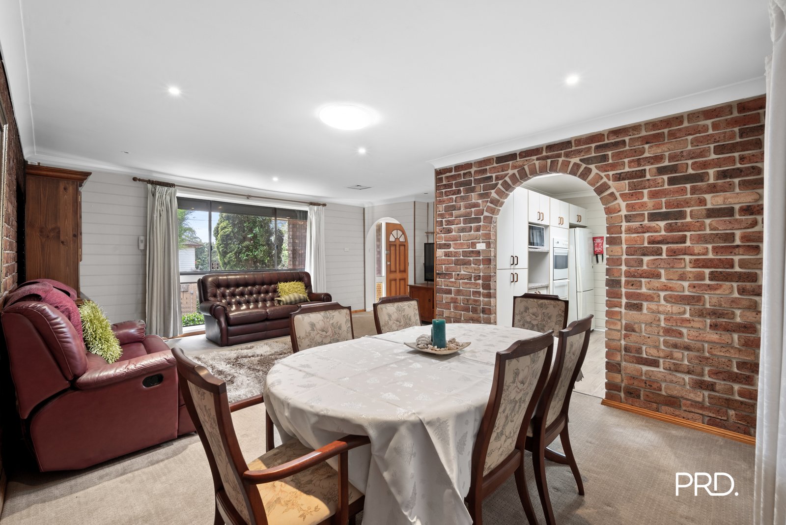 8 Hughes Avenue PENRITH 4