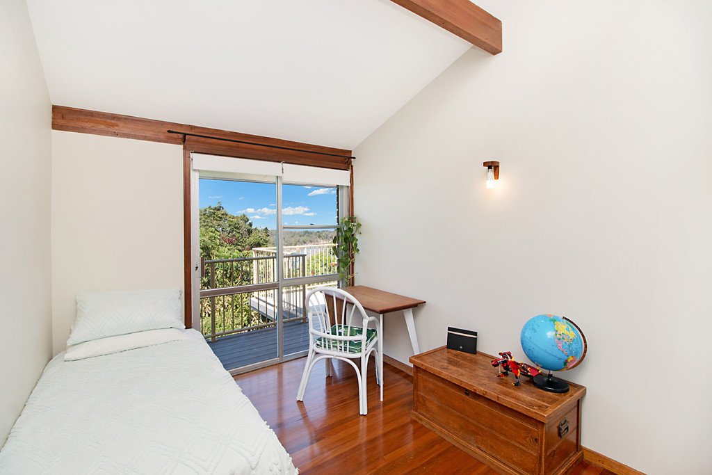 8 Hungerford Lane KINGSCLIFF 12