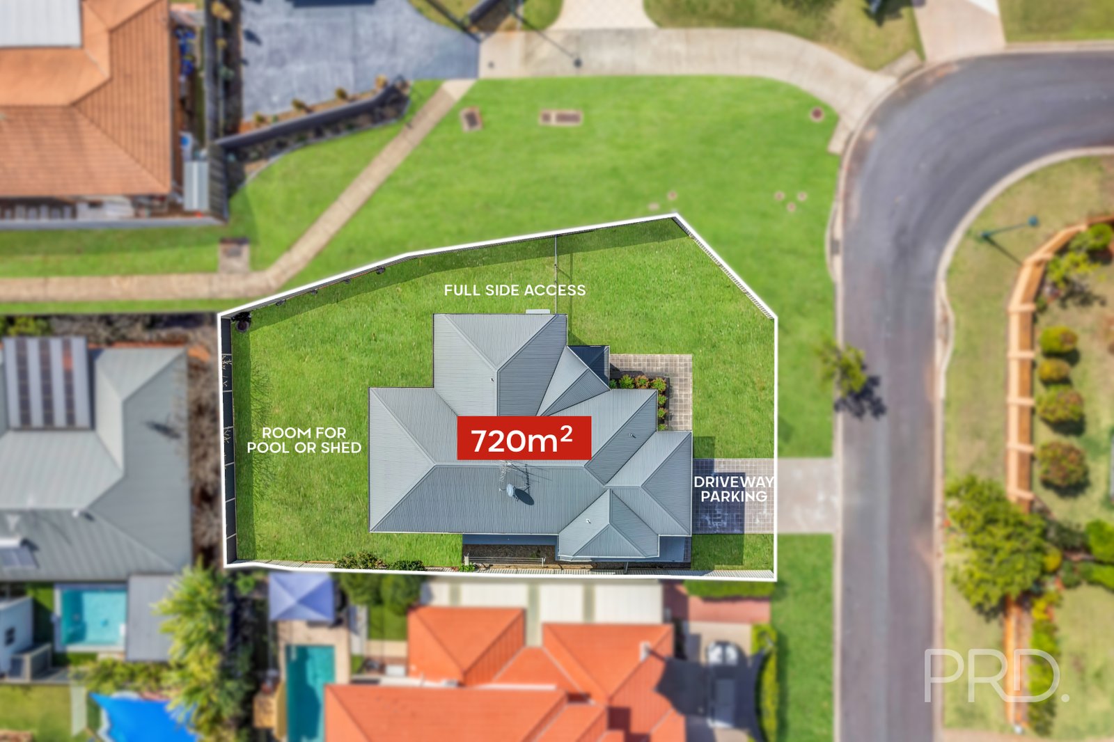 8 HUNTLY Place REDLAND BAY 9