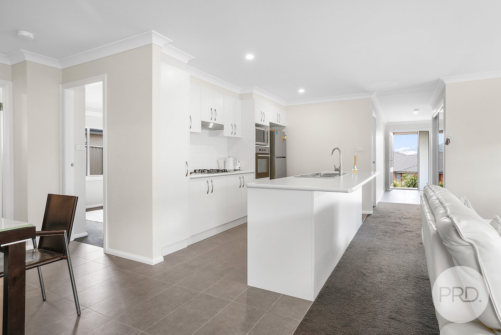 8 Ibis Street TAMWORTH 5