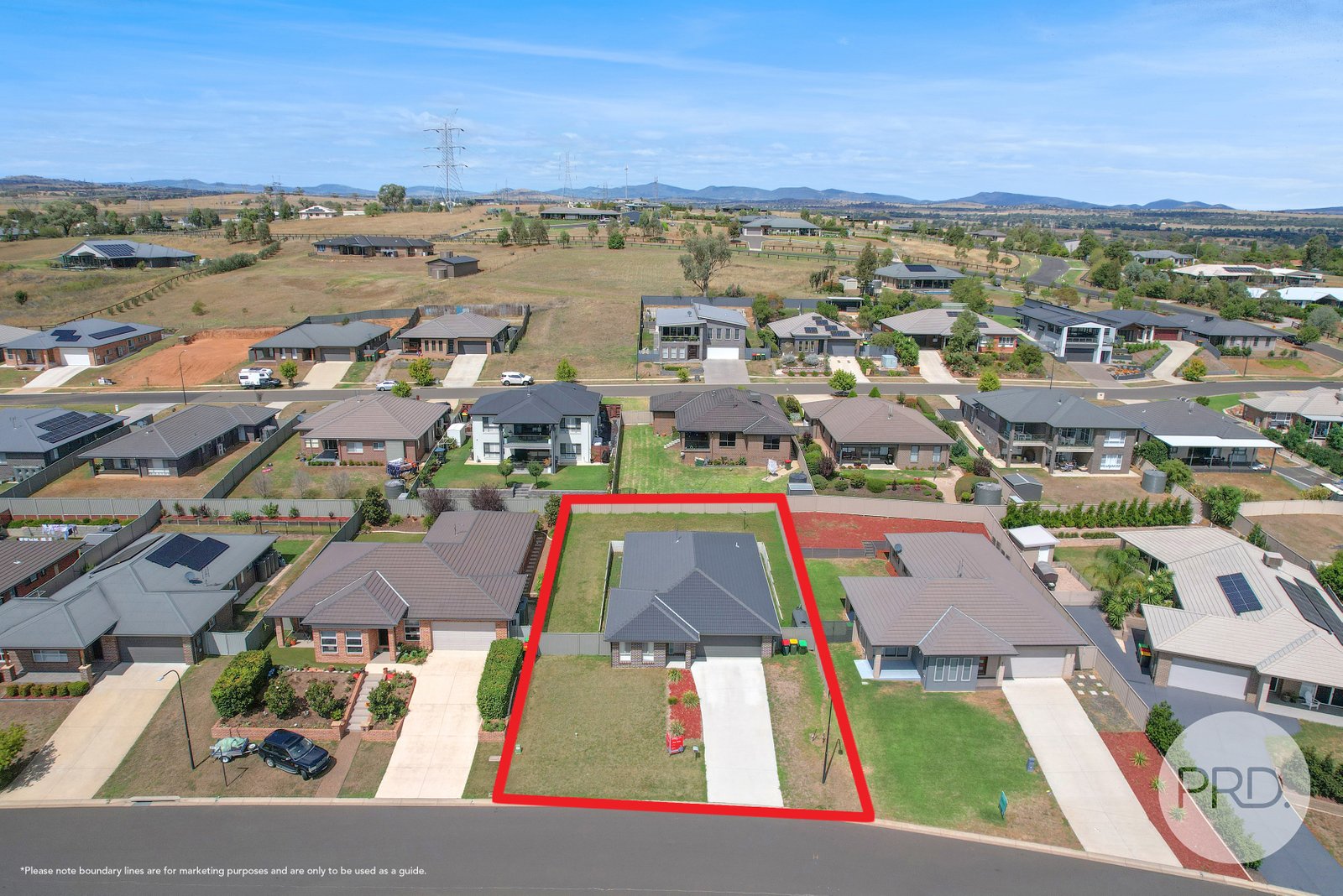 8 Ibis Street TAMWORTH 18