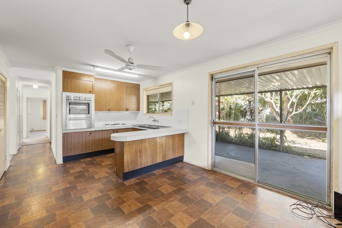 8 Illaroo Street Palm Beach 1