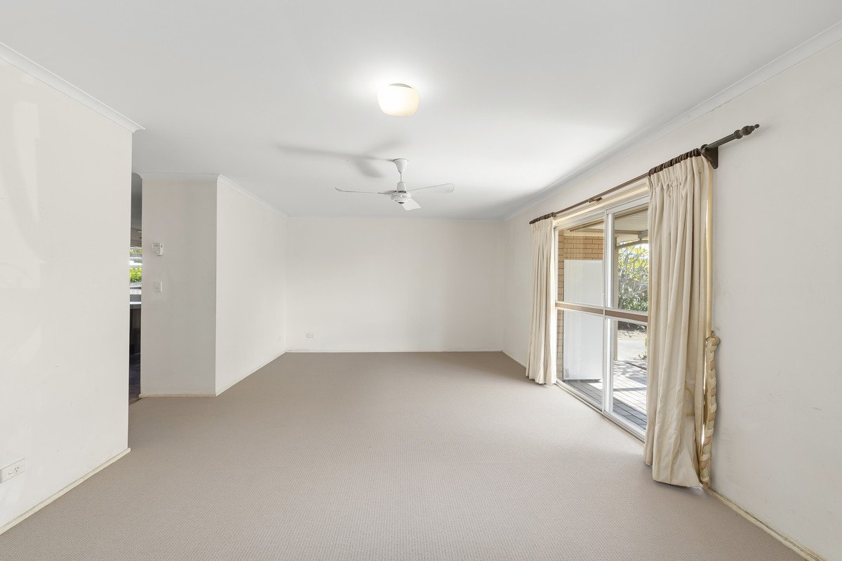 8 Illaroo Street Palm Beach 2