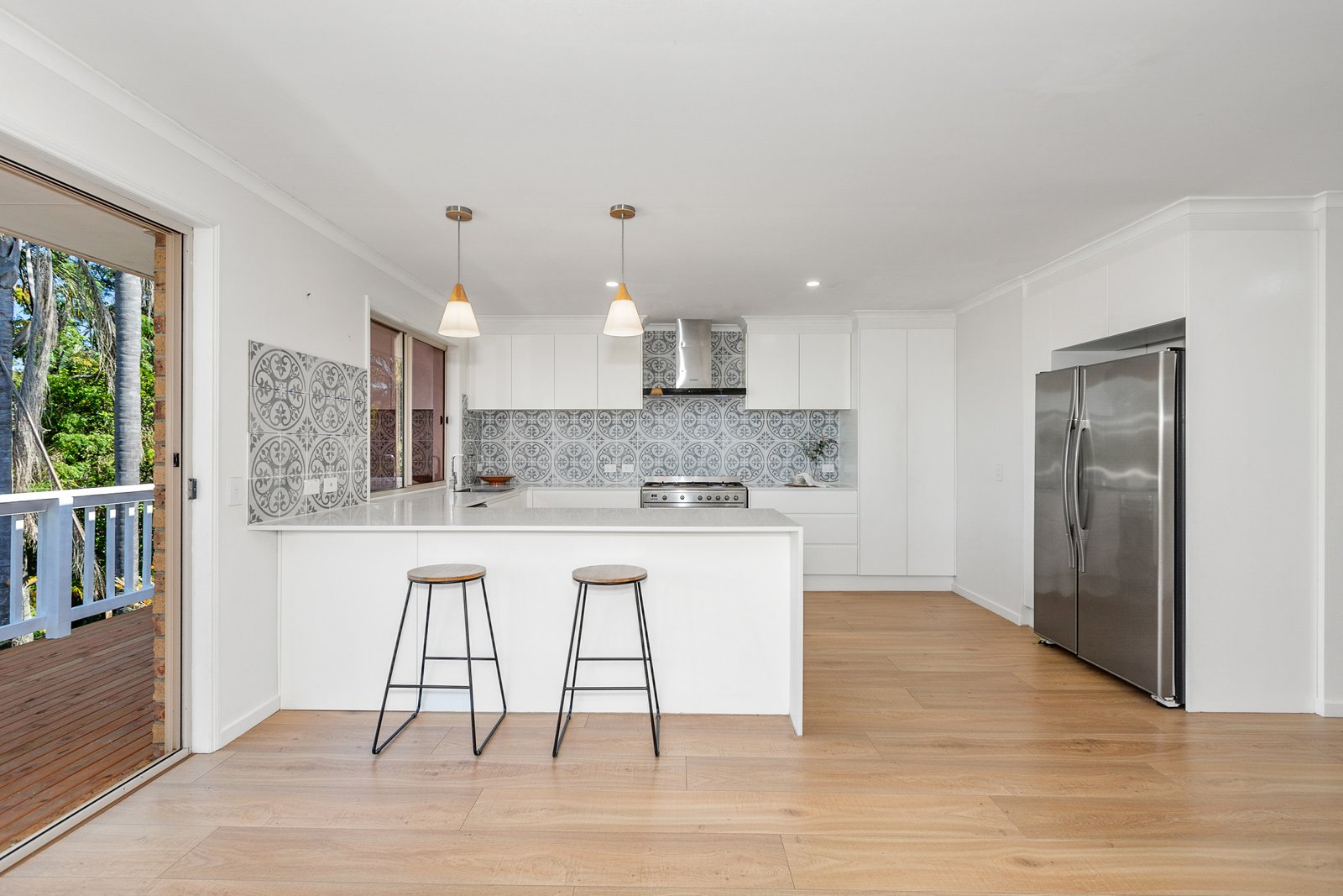 8 Inverness Court BANORA POINT 6