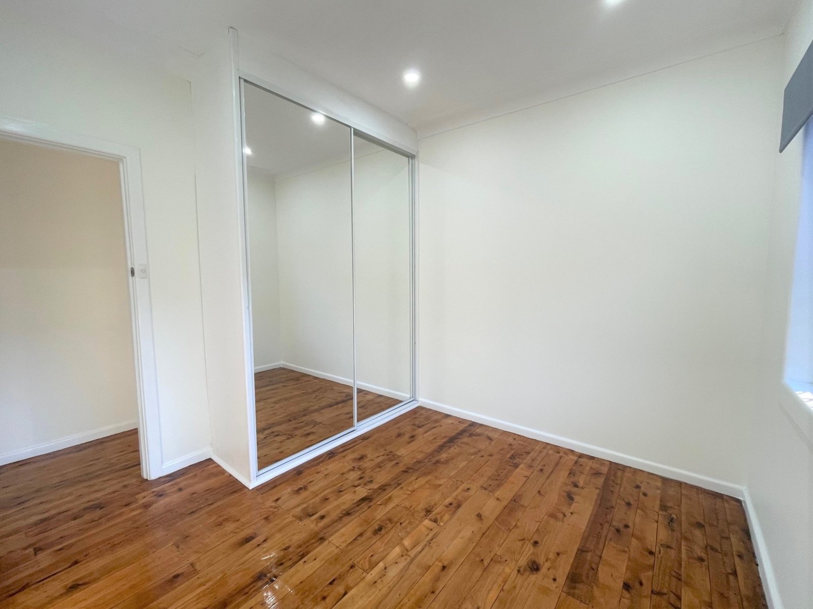 8 Iris Avenue RIVERWOOD 3
