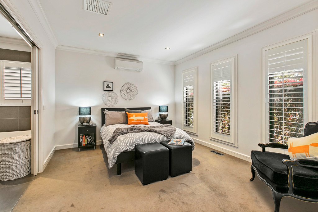 8 Isabella Grove STRATHDALE 6