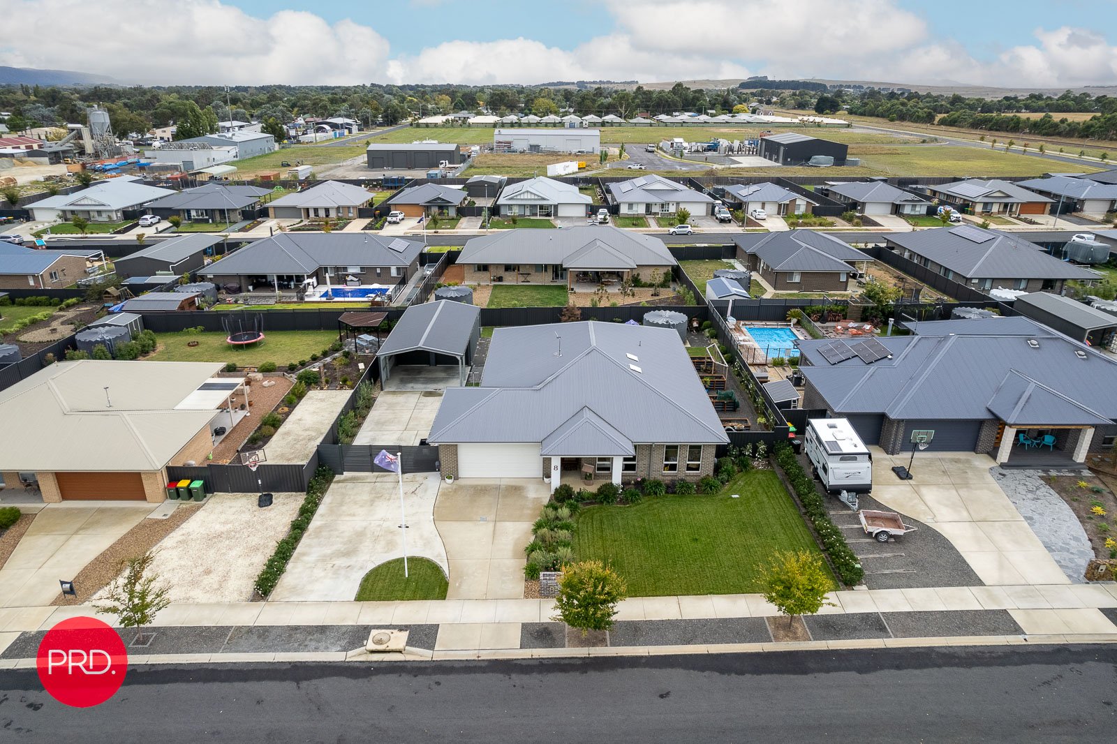 8 Jacombs Street BUNGENDORE 3