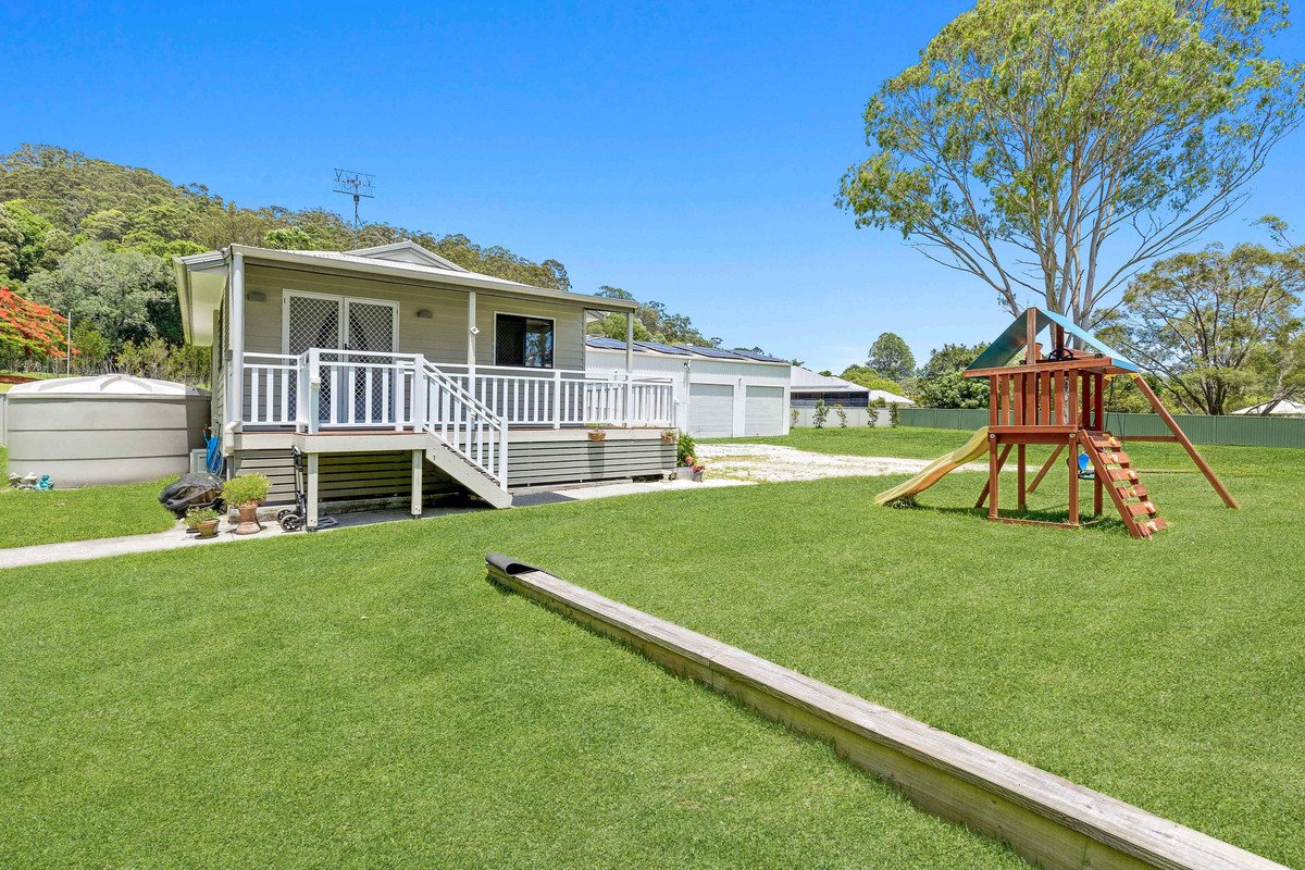 8 Jalinda Court Currumbin Valley 3