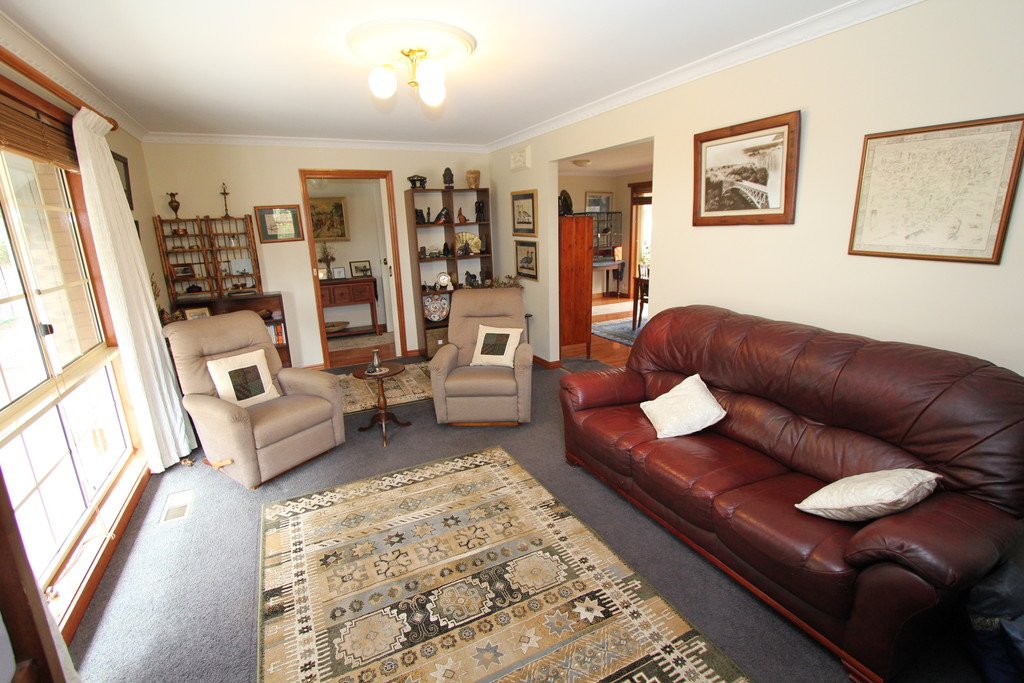 8 James Court MINERS REST 4