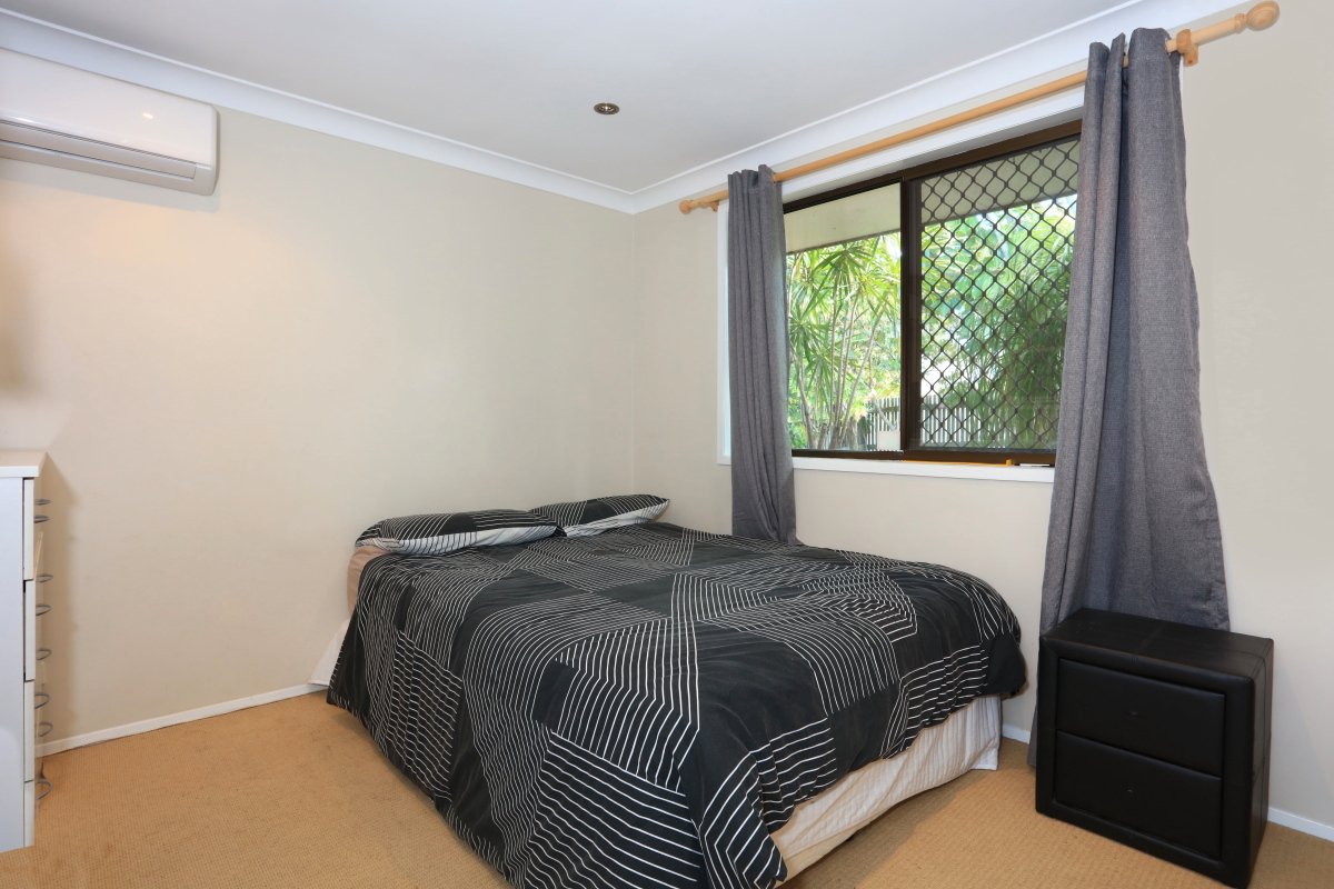 8 Jancoon Court CARRARA 14