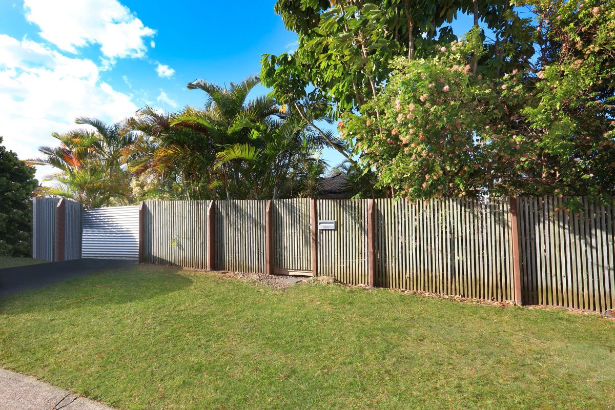 8 Jancoon Court CARRARA 18