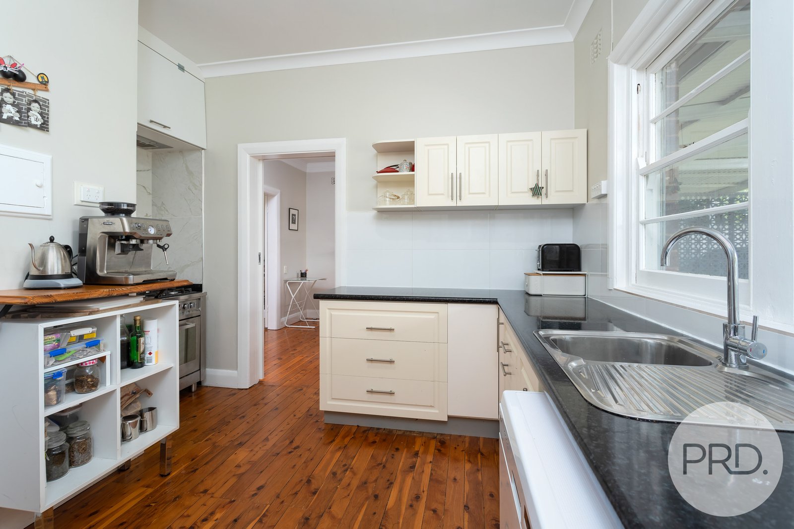 8 Jarick Street TURVEY PARK 4