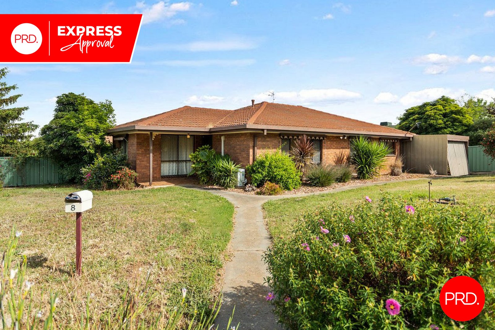 8 Jeffrey Avenue FLORA HILL 1