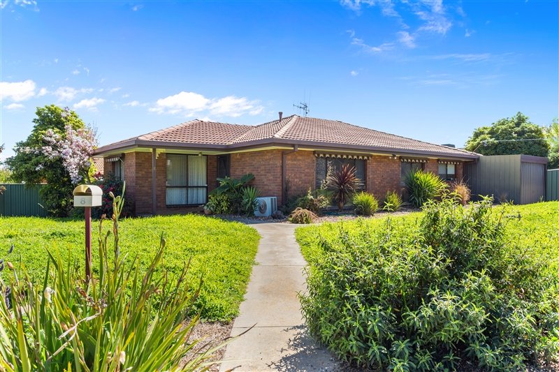 8 Jeffrey Avenue FLORA HILL 1