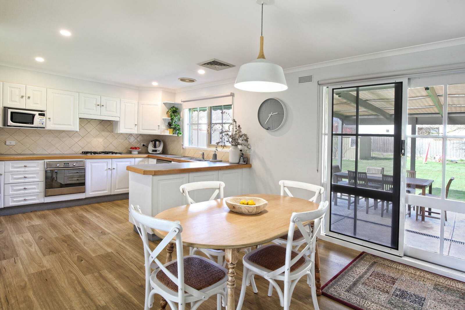 Real Estate and Property in 8 Jeffrey Street, Kyneton, VIC