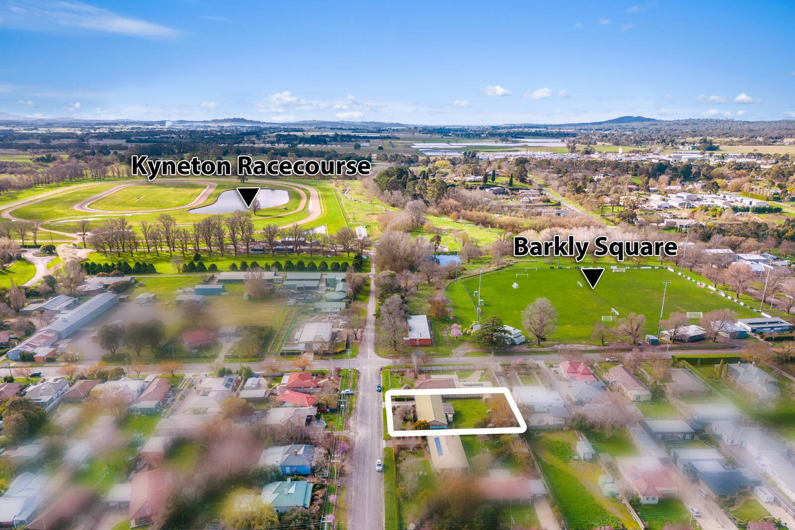 Real Estate and Property in 8 Jeffrey Street, Kyneton, VIC