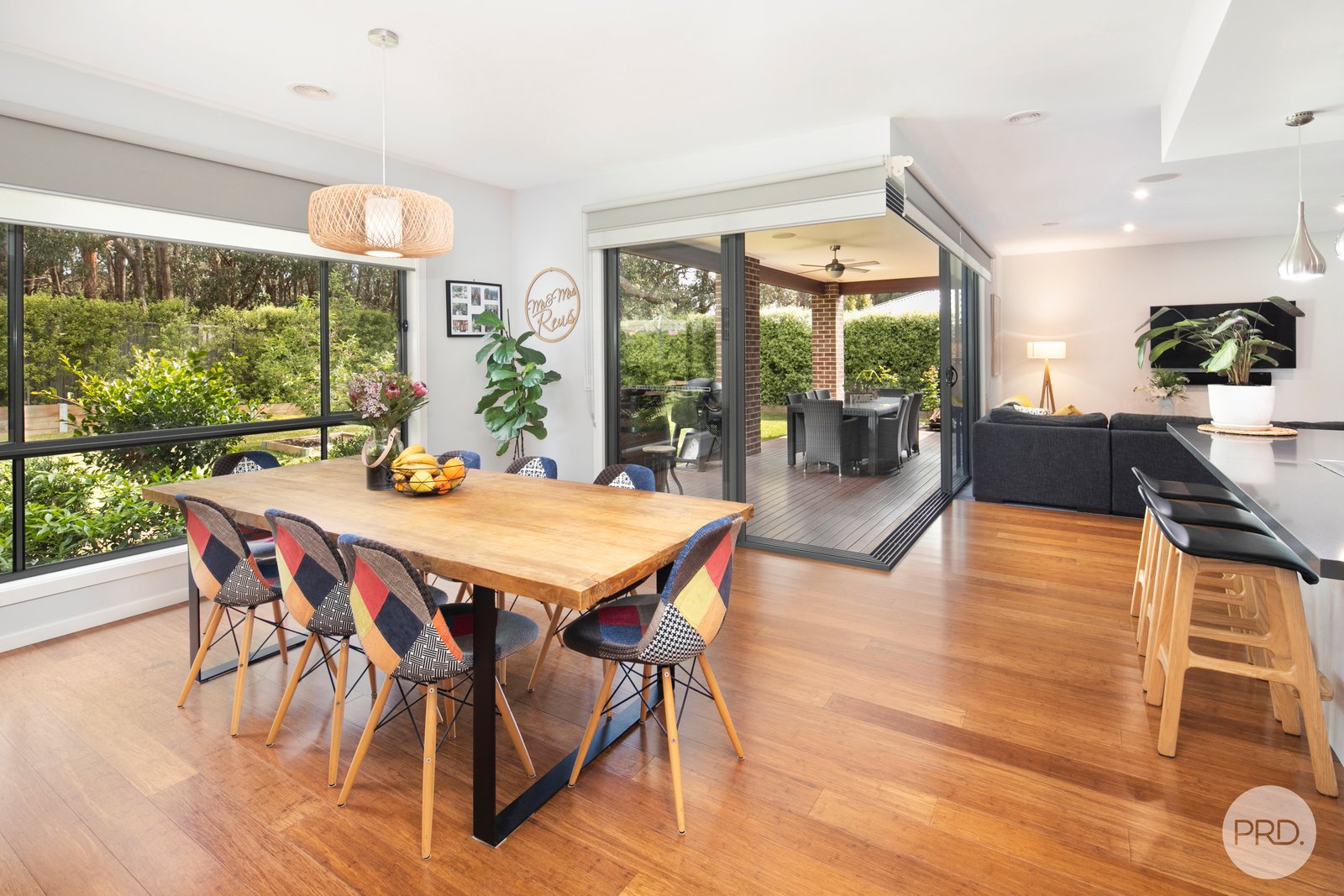 8 Jenola Court CANADIAN 6