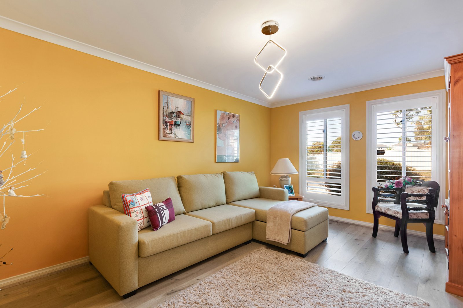 Gallery: 8 Jessica Avenue