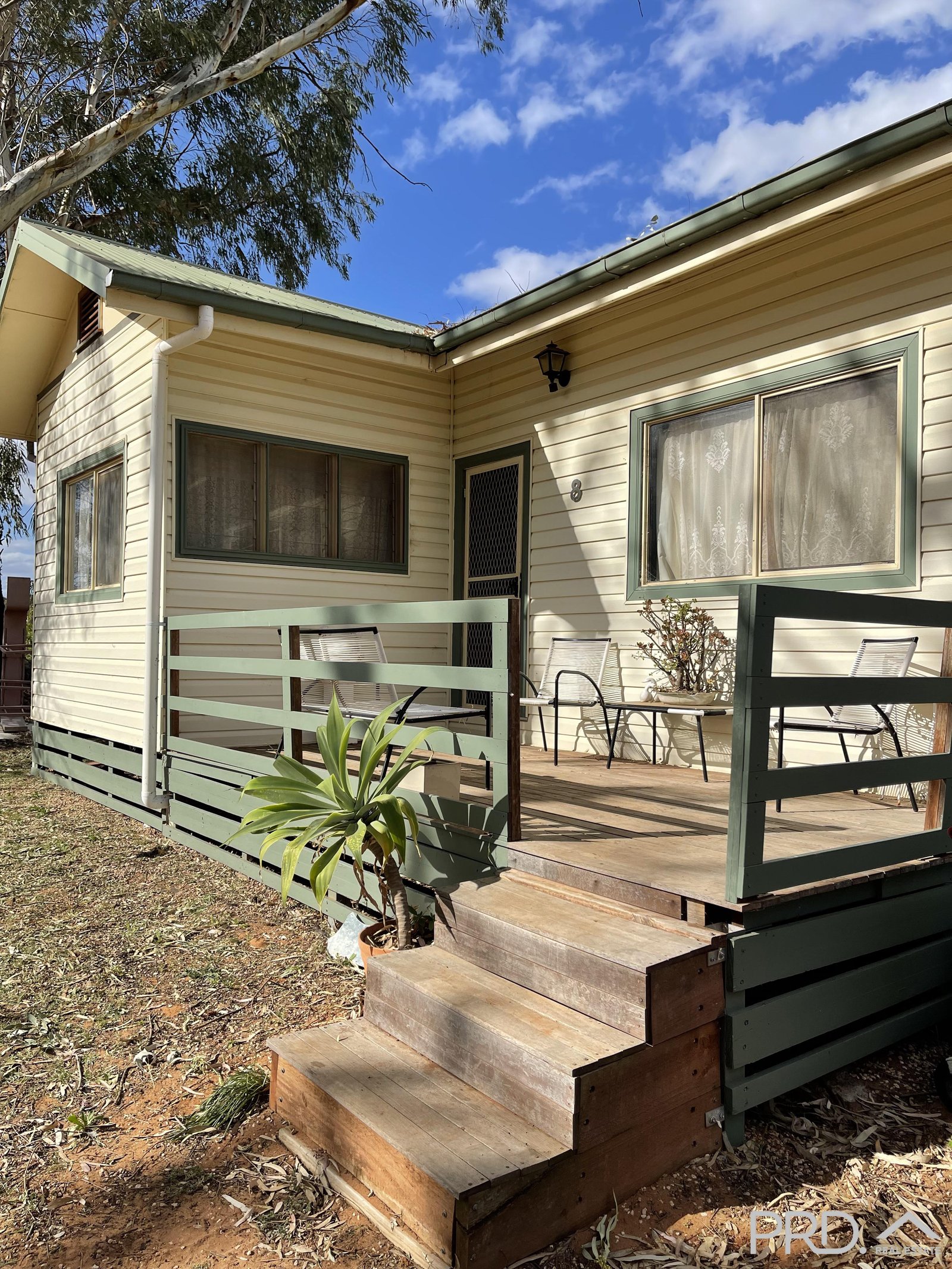 8 Jessica Street COLIGNAN 2