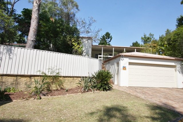 8 Jilpangi Crescent ASHMORE 2