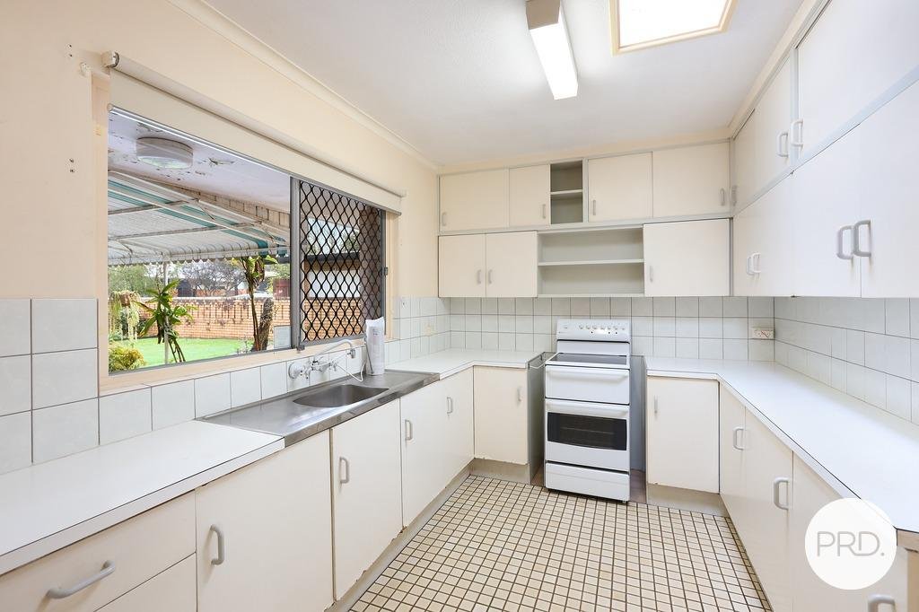 8 Jippi Avenue SOUTHPORT 3