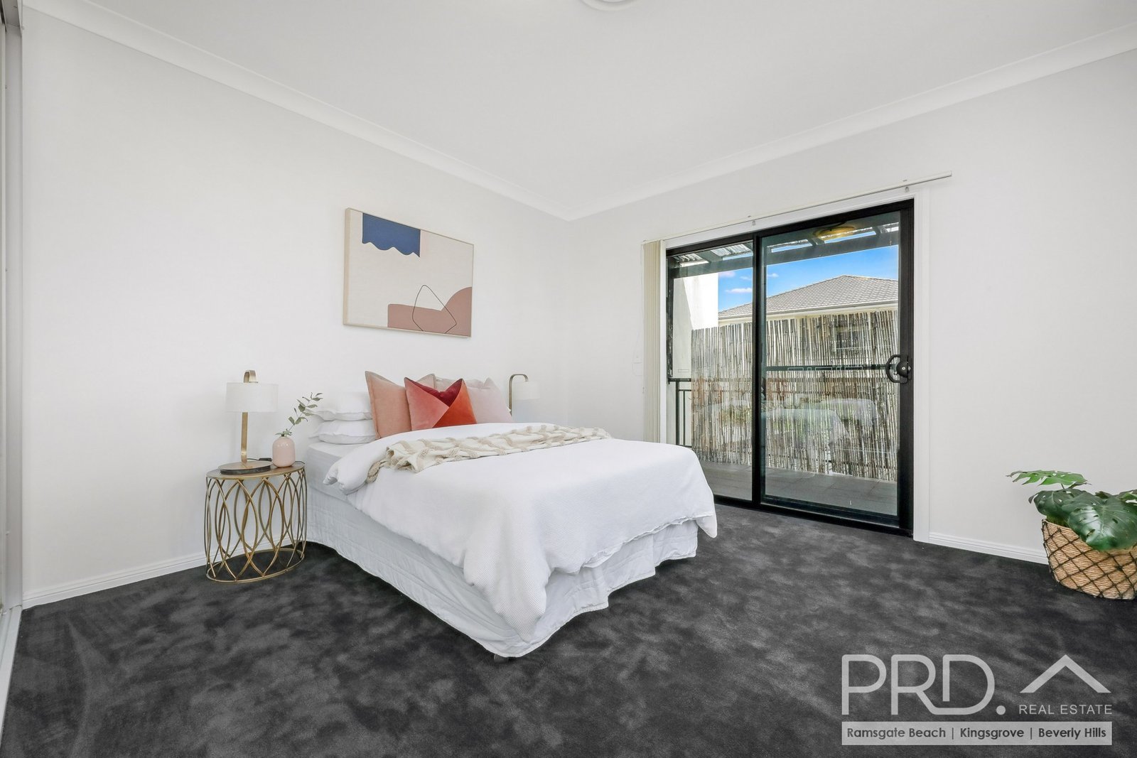 8 John Marie Place ROSELANDS 7