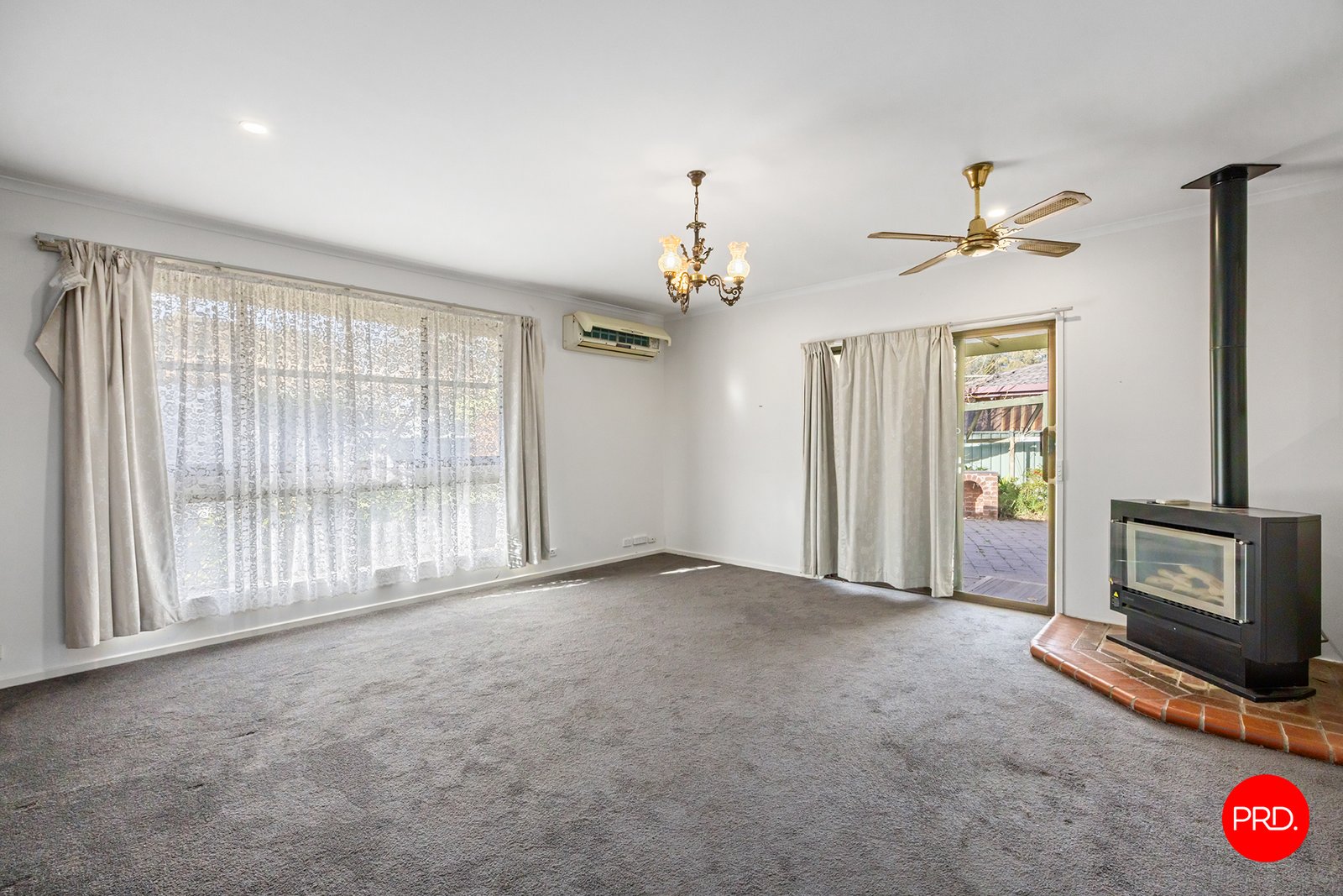 8 John Street KANGAROO FLAT 4