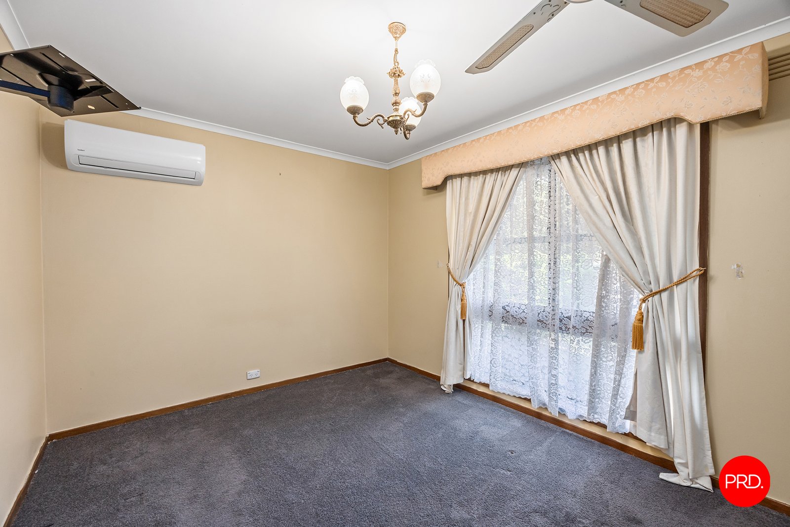 8 John Street KANGAROO FLAT 9