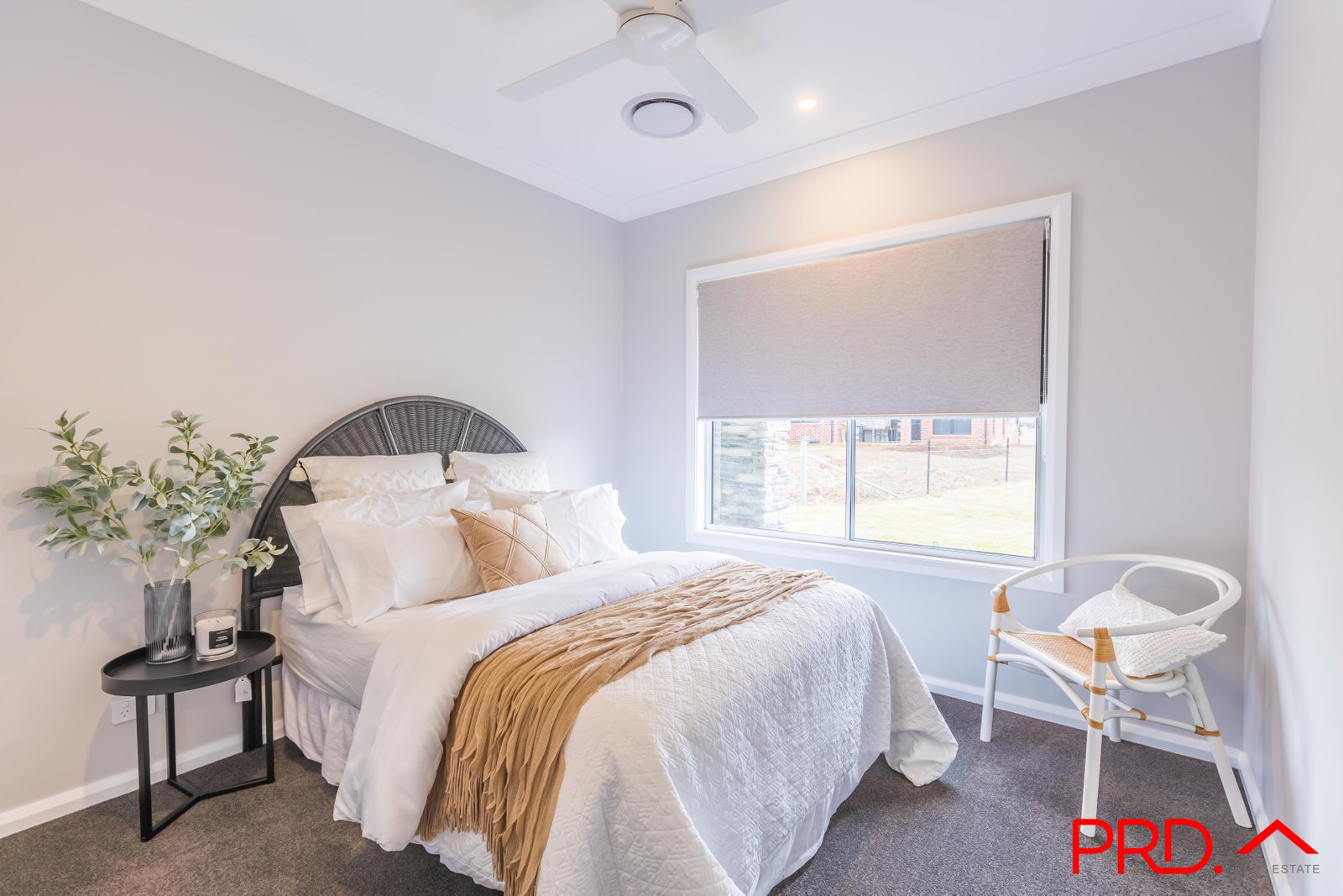 8 Jubata Drive TAMWORTH 18