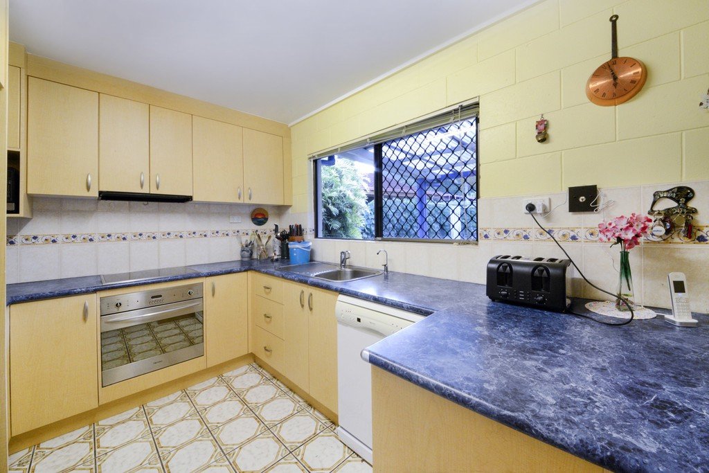 8 Jubilee Pocket Road JUBILEE POCKET 4