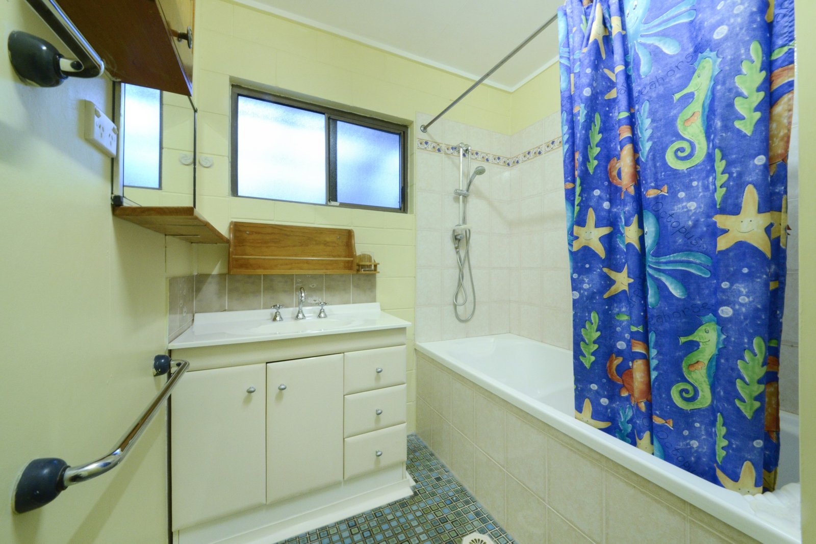 8 Jubilee Pocket Road JUBILEE POCKET 9