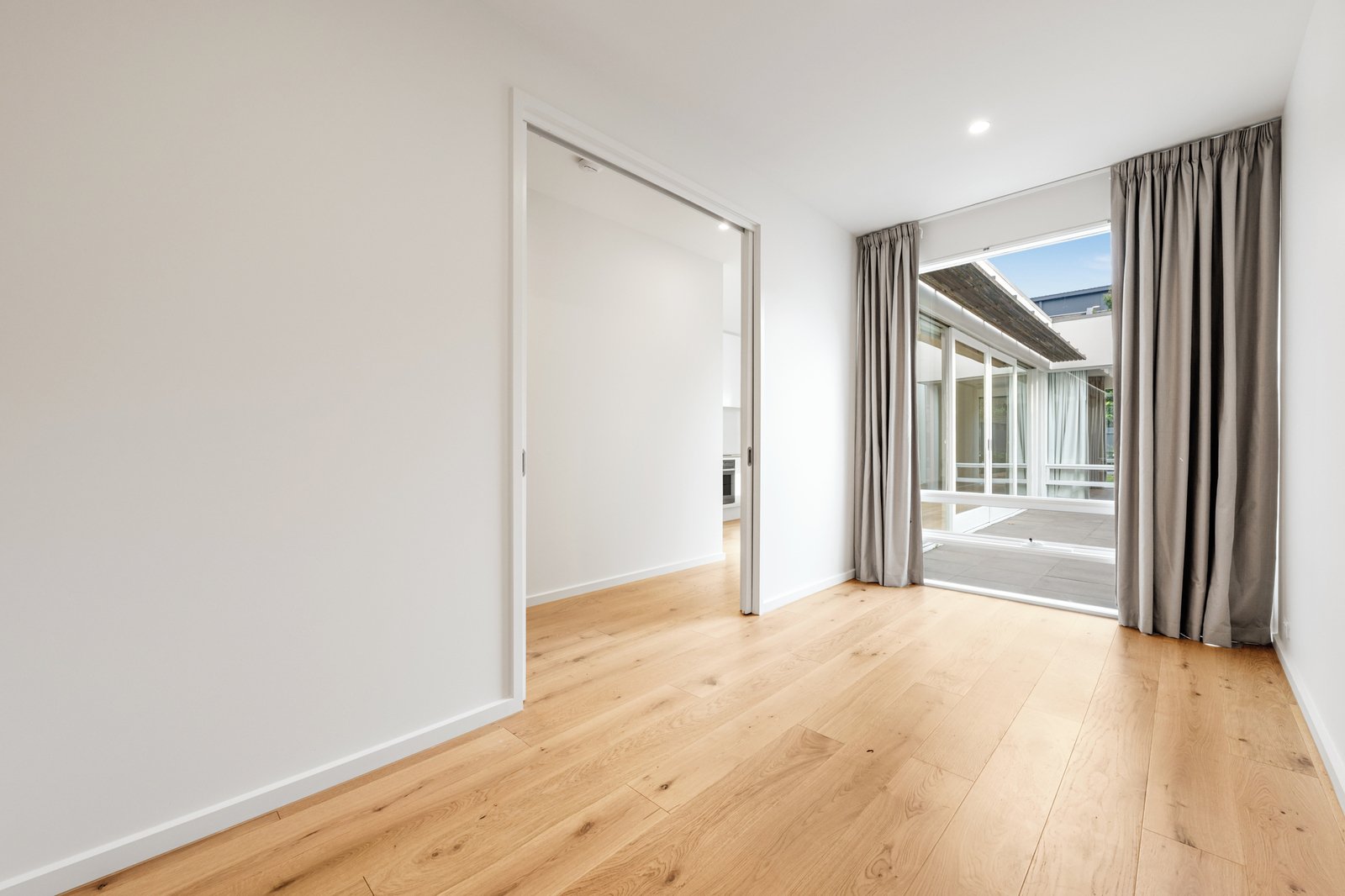 8 Kaikoura Avenue, Hawthorn East, 3123