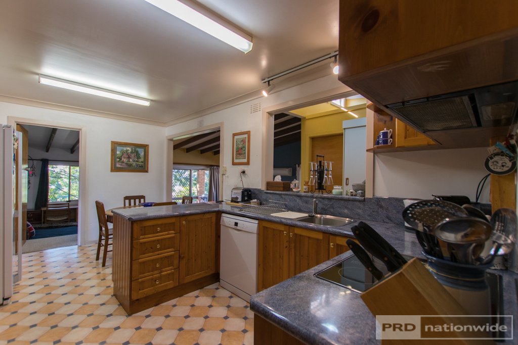8 Kaleema Crescent TUMUT 5