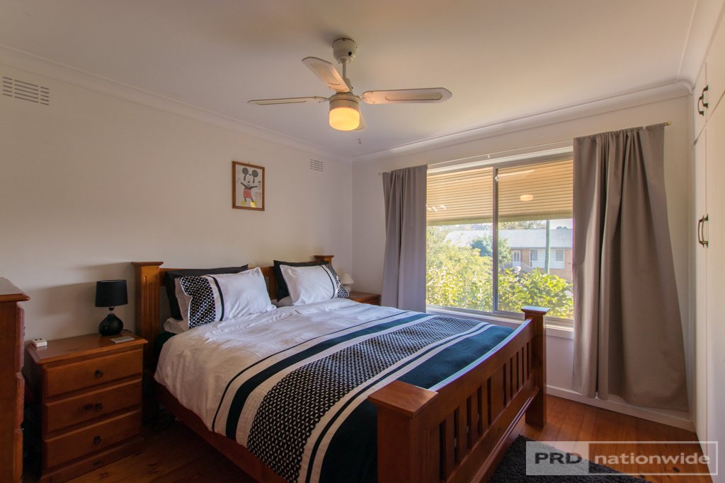8 Kaleema Crescent TUMUT 14