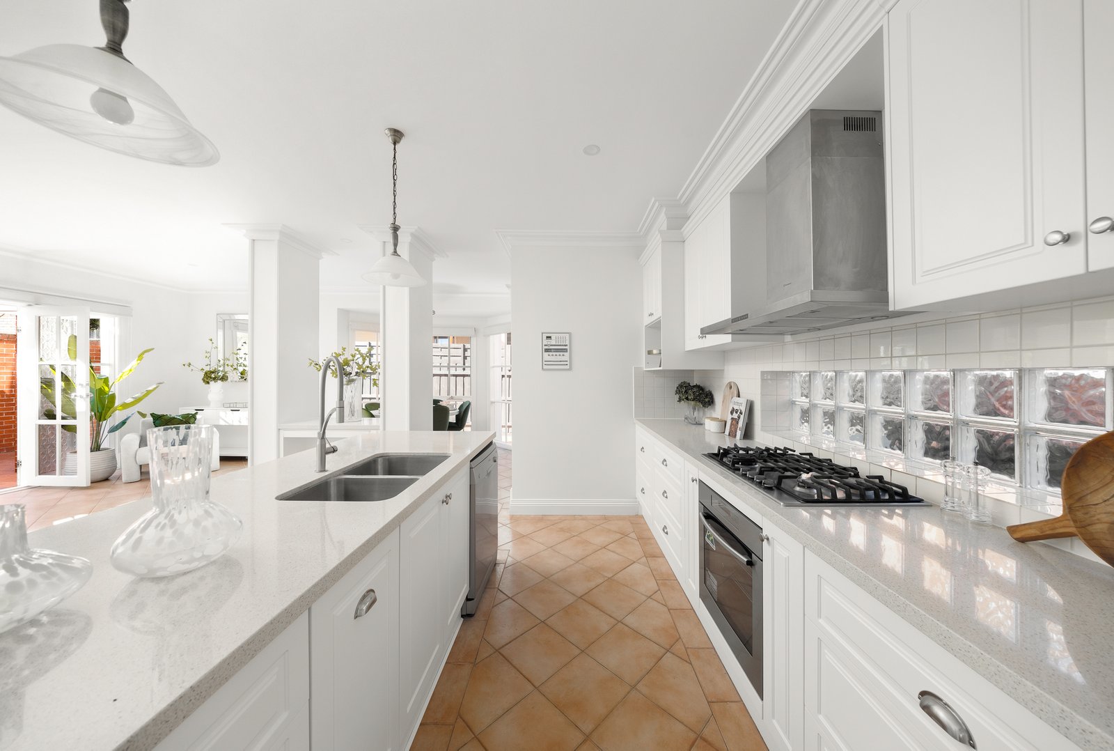 Gallery: 8 Kaleno View