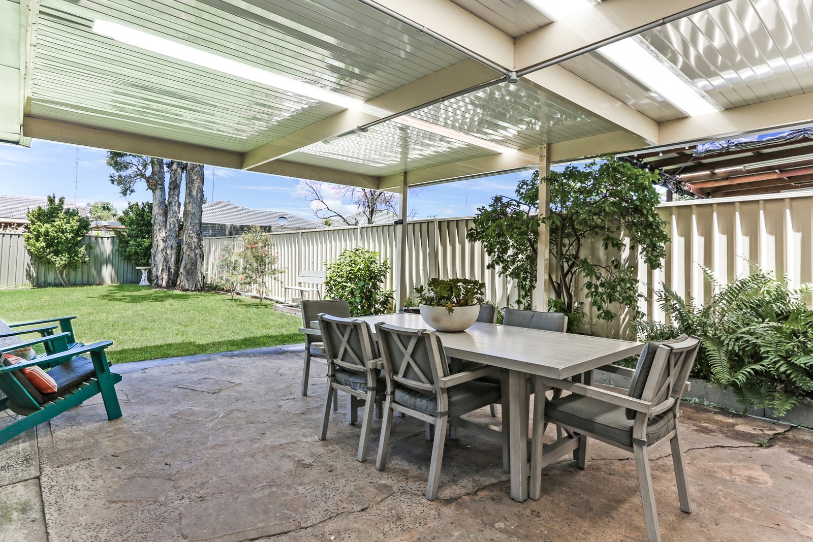 8 Kapooka Avenue DAPTO 7