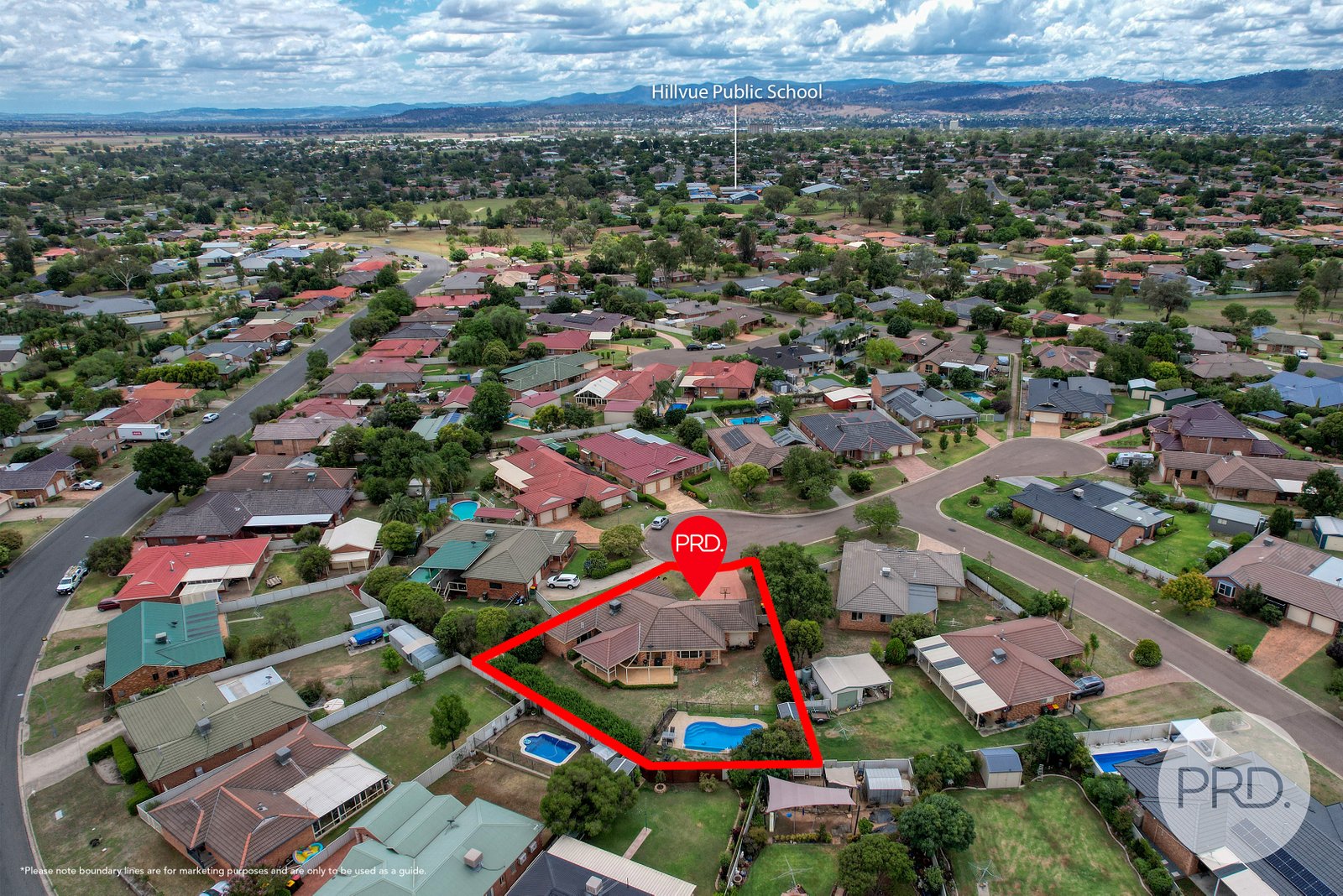 8 Karradji Court TAMWORTH 25