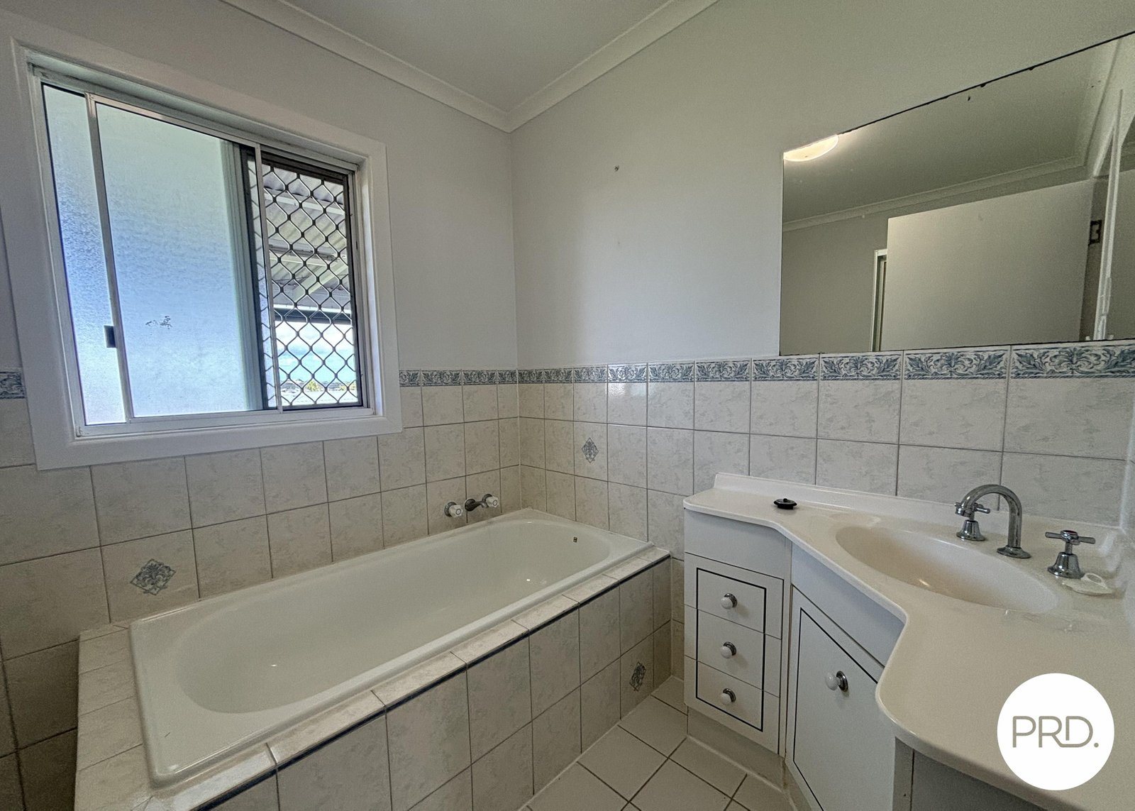 8 Keim Street RURAL VIEW 8