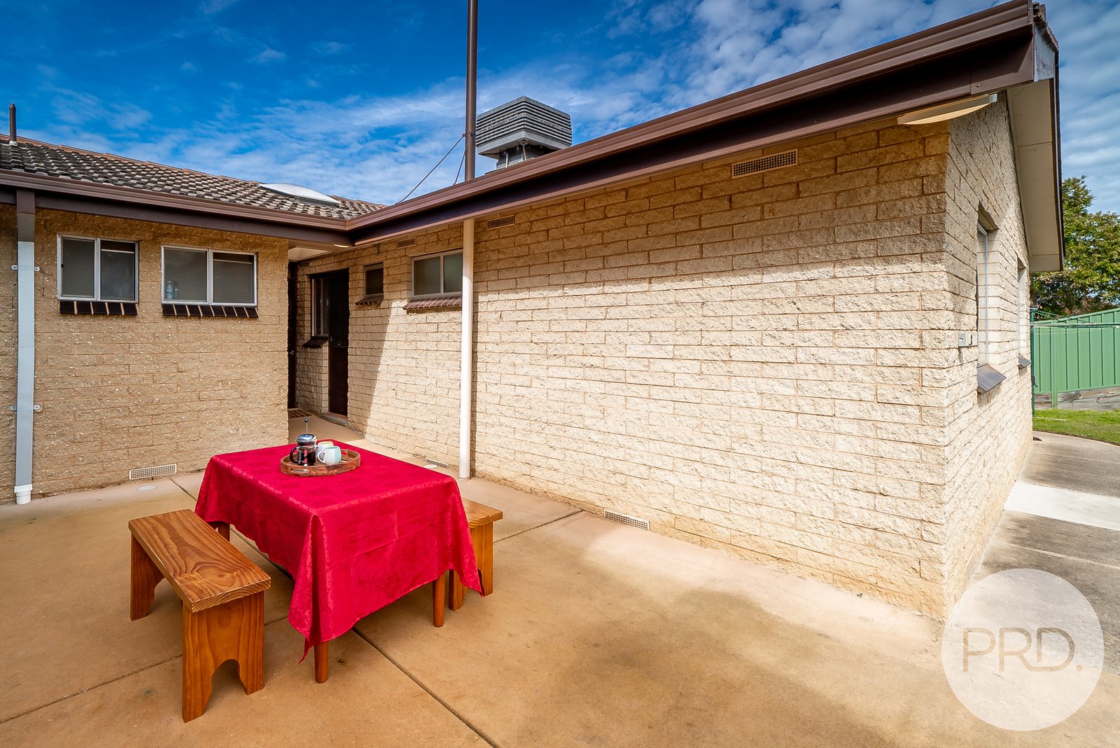 8 Kennedy Avenue KOORINGAL 15